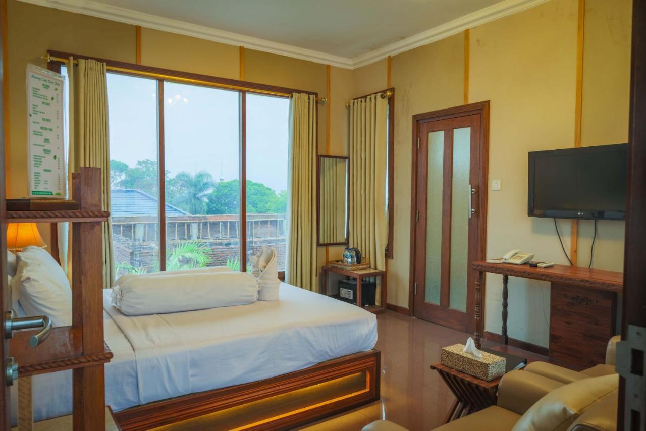 Family Hotel Gradia 2 Batu  Extérieur photo