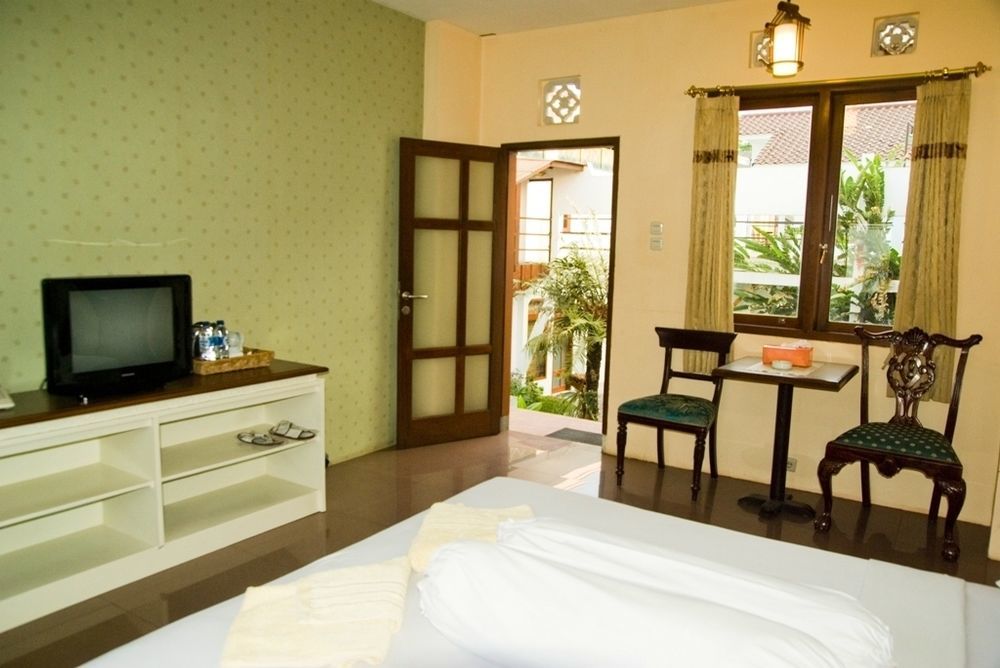 Family Hotel Gradia 2 Batu  Extérieur photo